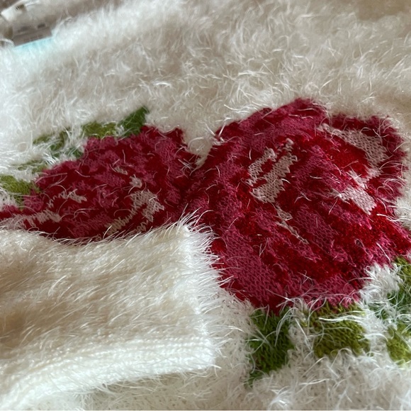 Brandy with tag women’s x large long sleeve with roses - Picture 2 of 5